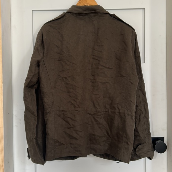 Community | Utility Jacket in Olive Green Size Small - Picture 5 of 9